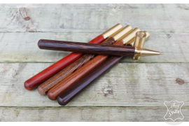 ручка из красного дерева с гравировкой, ручка с гравировкой, оригинальный подарок, что подарить