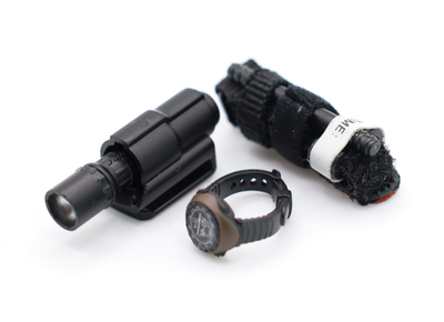 Часы, жгут, фонарик 1/6 (78093F) - DAMTOYS