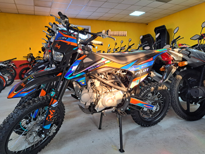 Regulmoto PILOT EM 17/14