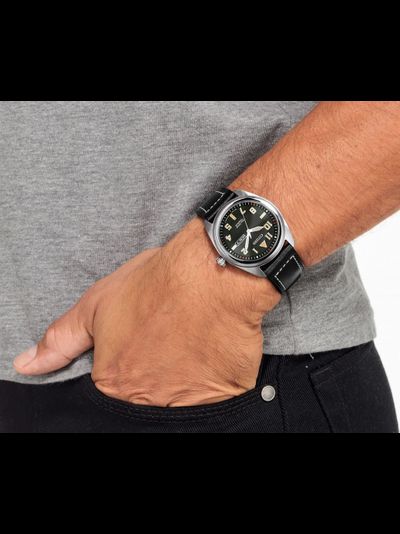 Наручные часы Citizen BM8560-29E