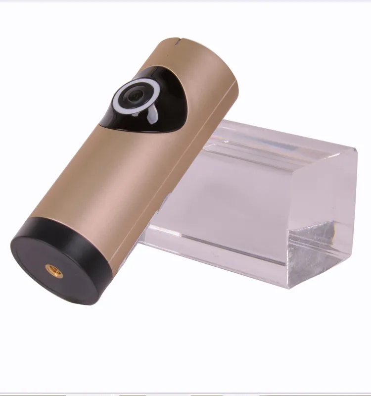 Панорамная WiFi видеокамера с углом обзора 180 на 110 градусов. Цвет золото.