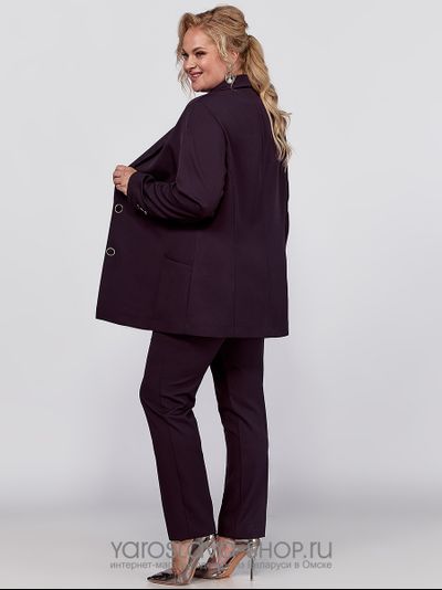 Костюм 2-х предметный, состоящий из пиджака и брюк в цвете баклажан