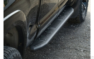 Пороги силовые BMS URBAN для Tayota Tundra Double Cab 2007-2021