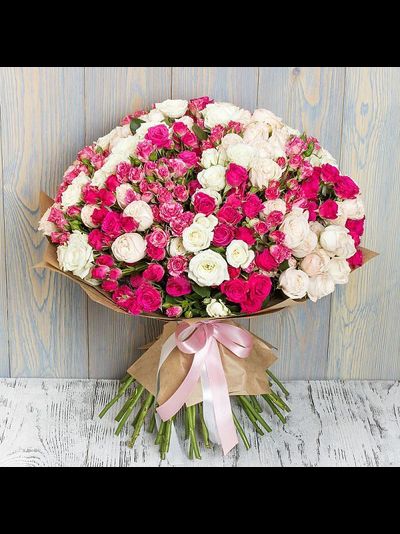 59  кустовых роз 50 см