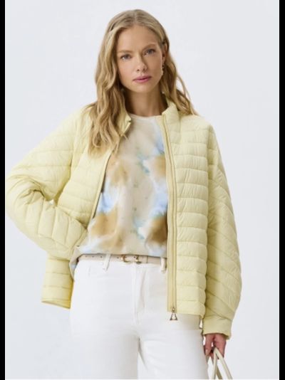 Легкая куртка со стежкой