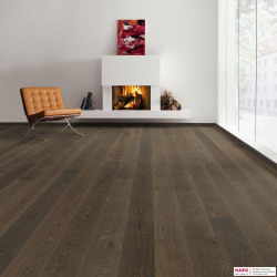 Декор паркетной доски Haro Дуб Камышово-Коричневый Маркант браш 539088 в интерьере гостиной