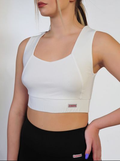 Топ 687 белый