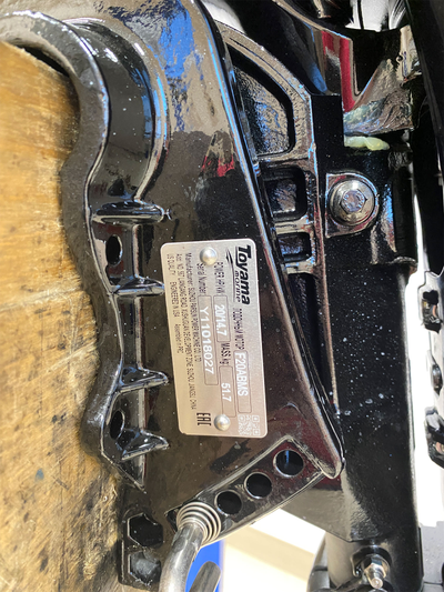 Лодочный мотор TOYAMA F20ABMS шильдик