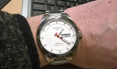 Швейцарские часы Tissot T100.430.11.031.00