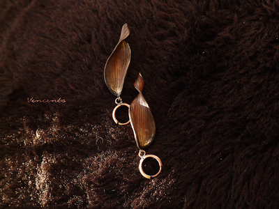 Серьги "Лепестки Медной Календулы"