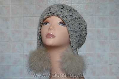 Шапка ушанка с помпонами зима 2018 Vizio Италия 5862 бежевая