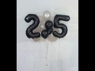 Набор шаров в черном