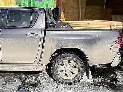 Дуга широкая для 4-секционной крышки HAL Pro на Toyota Hilux Revo