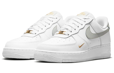 спортивные Кроссовки Nike Air Force 1 белый светло-серебристый женские CZ0270-106