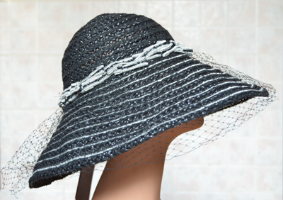 chernaya-shlyapa-s-vualyu-zhenskaya-letnyaya-kupit