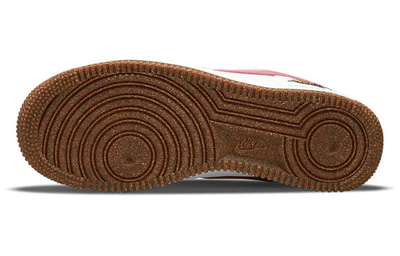 Кроссовки Nike Air Force 1 Low 'Catechu' Catechu (W) бело-розовые подошва