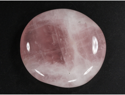 Кварц розовый, полировка плоская, Мадагаскар (39*36*9 мм, 25 г) №35557