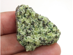 Хризолит (Перидот, Оливин), кристаллы на породе, США (41*30*15 мм, 25 г) №38088