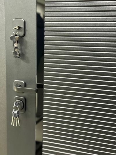 ФЕРРОНИ. ЧЕРНОЕ ЗЕРКАЛО 90/105 мм. САТИН ЧЕРНЫЙ/  ЭМАЛИТ БЕЛЫЙ-ЗЕРКАЛО