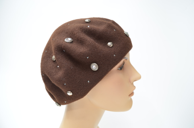 Итальянский берет коричневого цвета