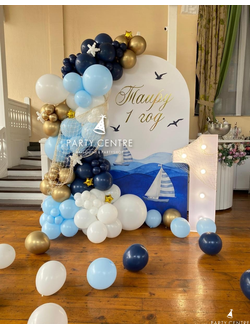 Фотозона полуарка в морской тематике