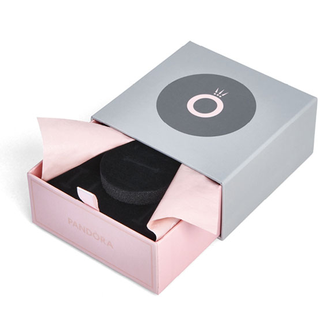 Браслет Moments с Т-замком в форме сердца Артикул 589285C00