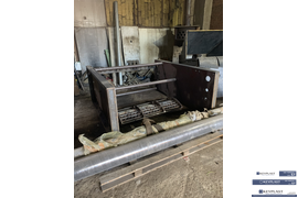 Сборка рамы пакетоделательной машины