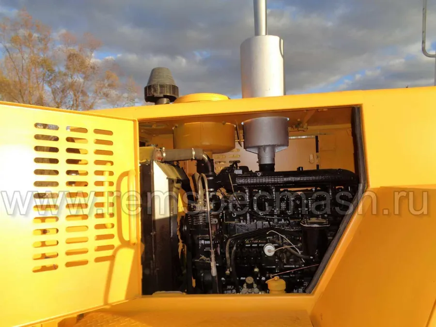 Фронтальный погрузчик Амкодор 333, после капремонта.