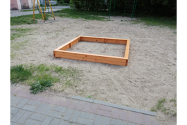 Детская песочница (ул. М. Горького, Томск) 