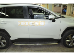 Пороги с накладным листом d53 для Toyota RAV4 (2019-...)