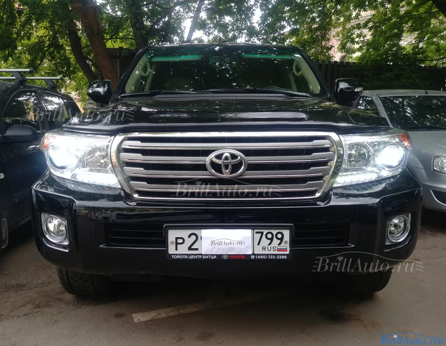 Рестайлинг Land Cruiser 200 из 2007 в 2015