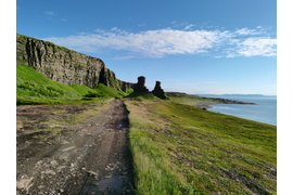 Скалы Два Брата