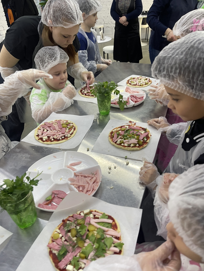 Мастер-класс "Итальянская пицца, бананы в шоколаде"