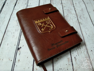 подарок руководителю, Ежедневник с гербом ЛО, ежедневник из натуральной кожи, оригинальный подарок