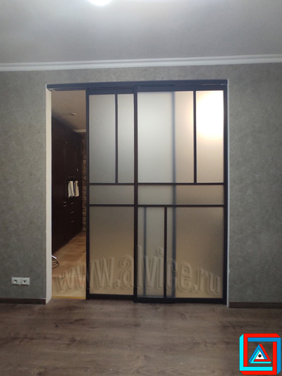 Раздвижная перегородка-купе из 2-х створок в створе проема