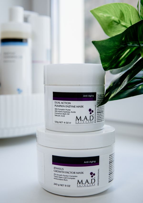 Уход на дерматокосмецевтике M.A.D в Cicada Clinic