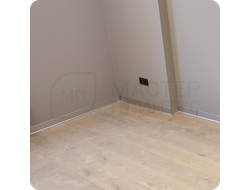 Плинтус алюминиевый ПЛ-100 3000х100х10 мм. Серебро матовое в интерьере 4