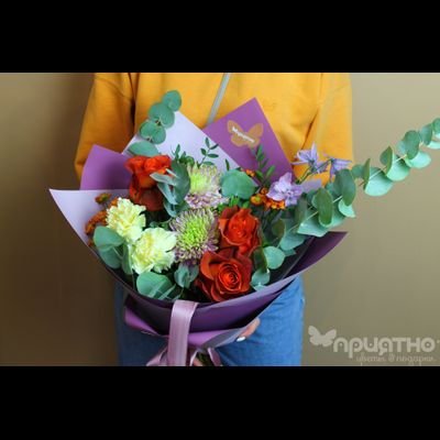 Букет цветов на 8 марта № 709
