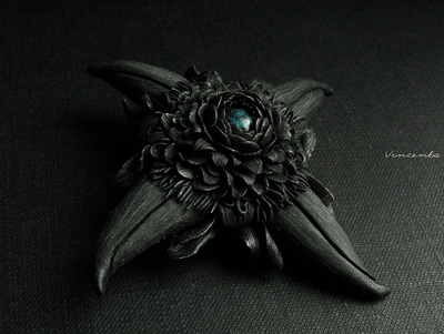 Цветок Ворона. Украшение в готическом стиле, брошь-цветок по мотивам сериала "Рейвенсвуд" ("Ravenswood")