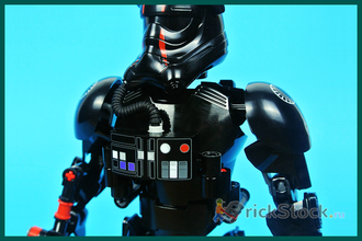# 75526 Сборная Фигура «Элитный Пилот Истребителя СИД» / “Elite TIE Fighter Pilot” Buildable Action Figure (2017)