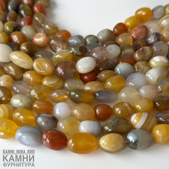 Агат Бразильский рыже-бежевый и цветной галтовка 11-18 мм, цена за нить 19-20 см