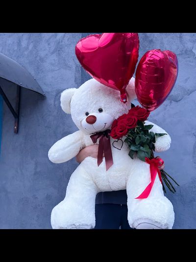 Подарочный набор №16 - Ленивец 100 см, Шар сердце, Киндер бокс средний