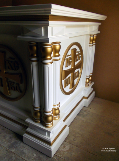 Облачение из дерева для престола