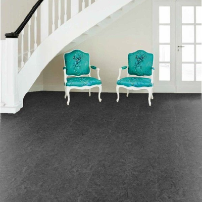 Ламинат Wineo Покрасить это черным LA153SYS