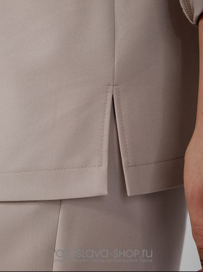 Костюм бежевый 2-х предметный брючный