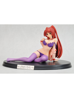 Фигурка 1/7 Тамаки Косака (Tamaki Kousaka Iris Purple Underwear ver.)