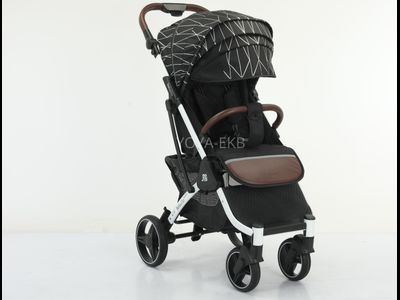 Детская коляска BABALO 2024 FUTURE Серебряные полосы