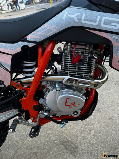 Мотоцикл бензиновый эндуро KUGOO JL-300