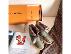 Женские сапоги LOUIS VUITTON