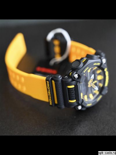 Часы Casio G-Shock GA-900A-1A9ER